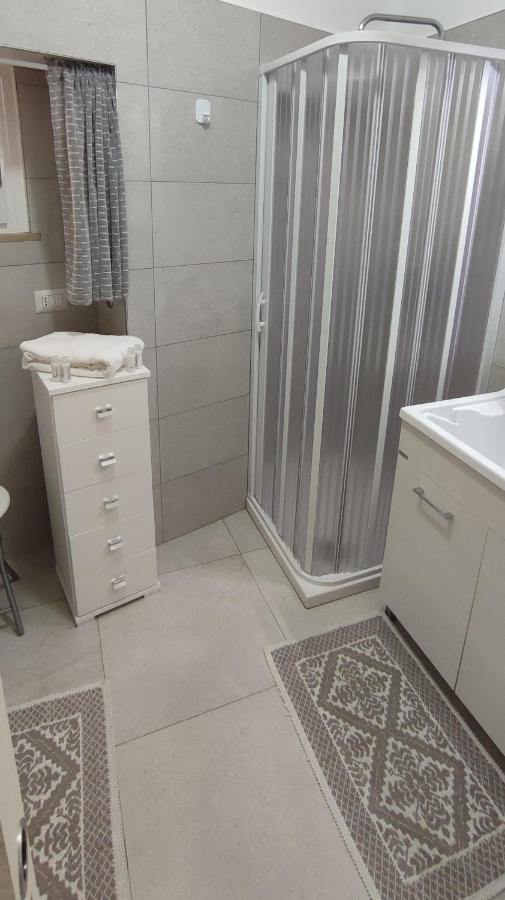 Casa Vacanze Dimora Monfalcone مونتيسكاليوزو المظهر الخارجي الصورة