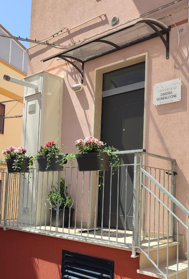Casa Vacanze Dimora Monfalcone مونتيسكاليوزو المظهر الخارجي الصورة