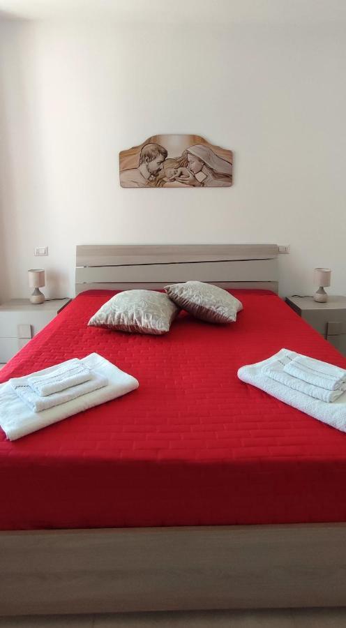 Casa Vacanze Dimora Monfalcone مونتيسكاليوزو المظهر الخارجي الصورة