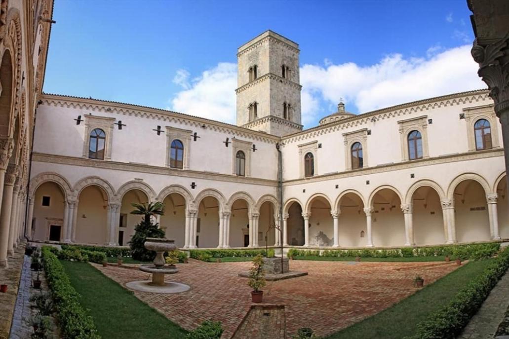 Casa Vacanze Dimora Monfalcone مونتيسكاليوزو المظهر الخارجي الصورة